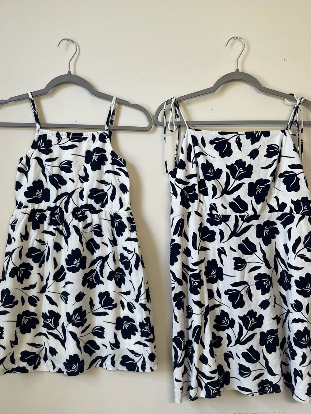 Old Navy Mother Daughter Navy & White Floral Matching Dresses PXL / Girls L (10)